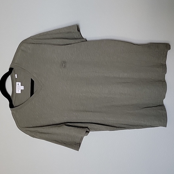Lacoste Olive Green V Neck Casual Short Sleeve Shirt Medium - Picture 1 of 5